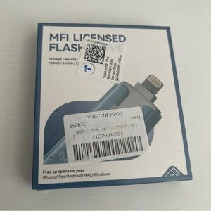 MFI Licensed Flash Drive